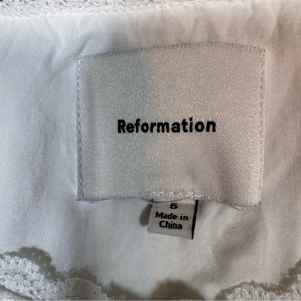 Reformation Amela Linen Top Ivory White  Size 6 Lace Detail Button Down - Picture 4 of 13